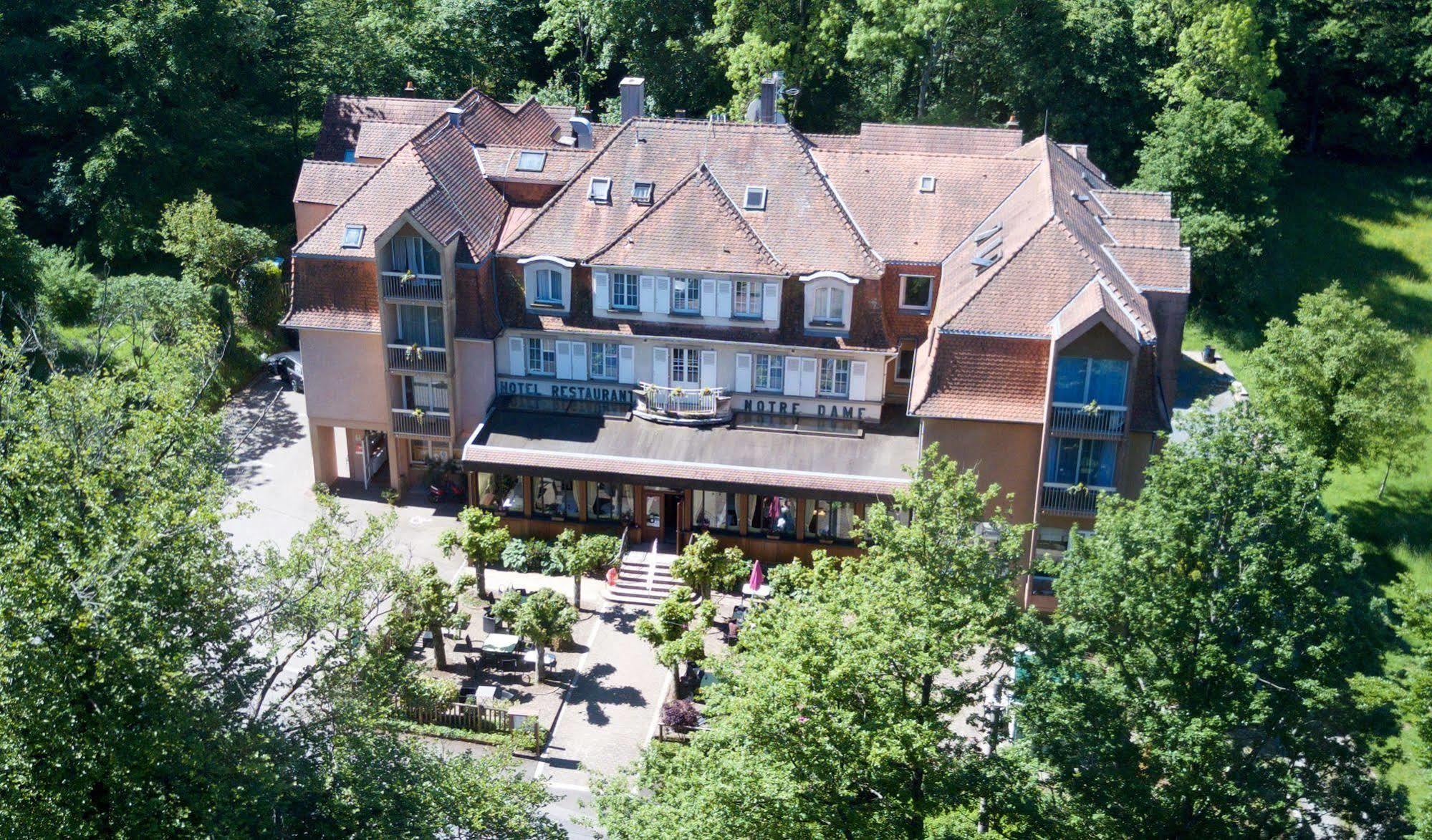 Logis Hotel Notre-Dame De Bonne Fontaine Danne-et-Quatre-Vents Esterno foto