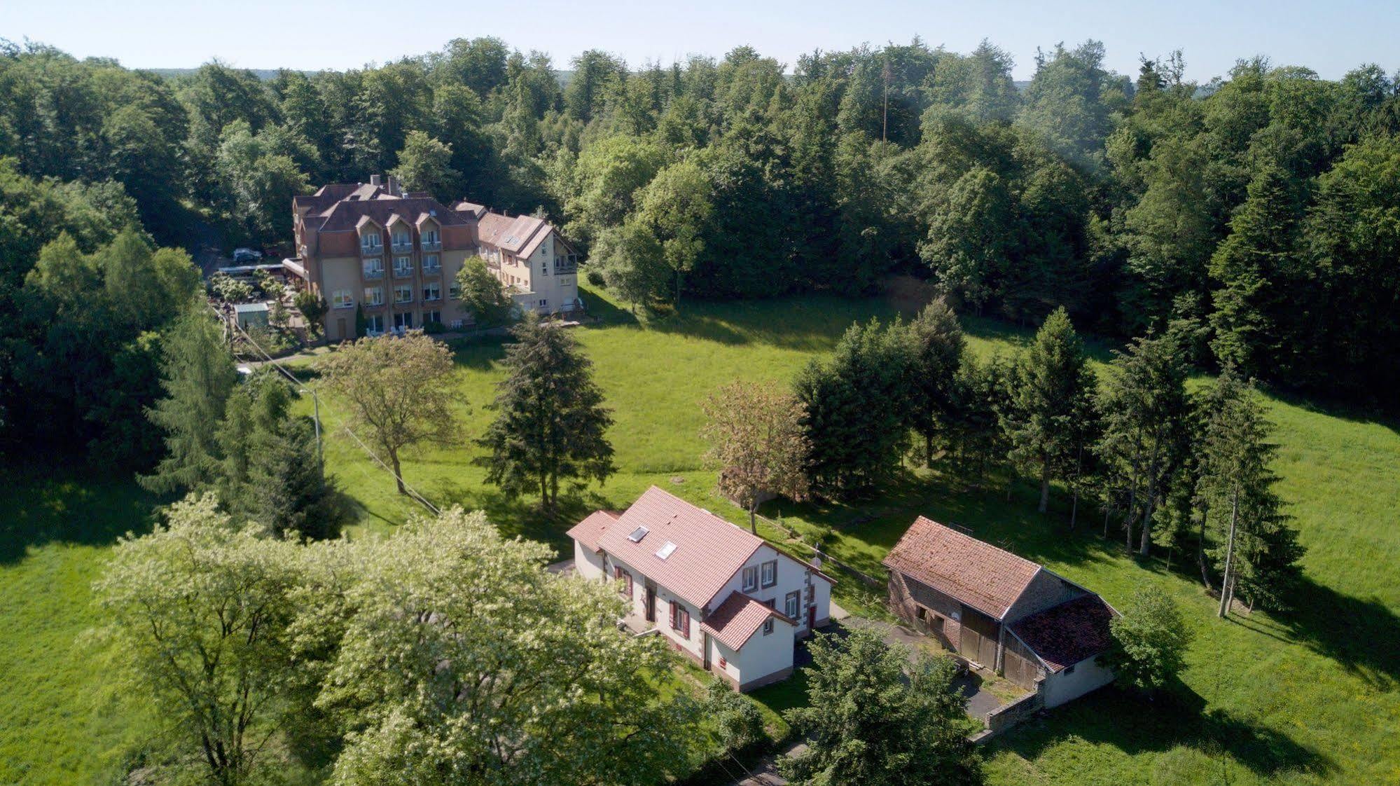 Logis Hotel Notre-Dame De Bonne Fontaine Danne-et-Quatre-Vents Esterno foto